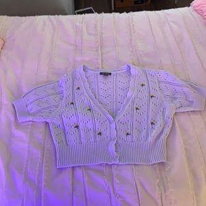 Wild Fable Knit Button Front Cropped Shirt Size Medium
